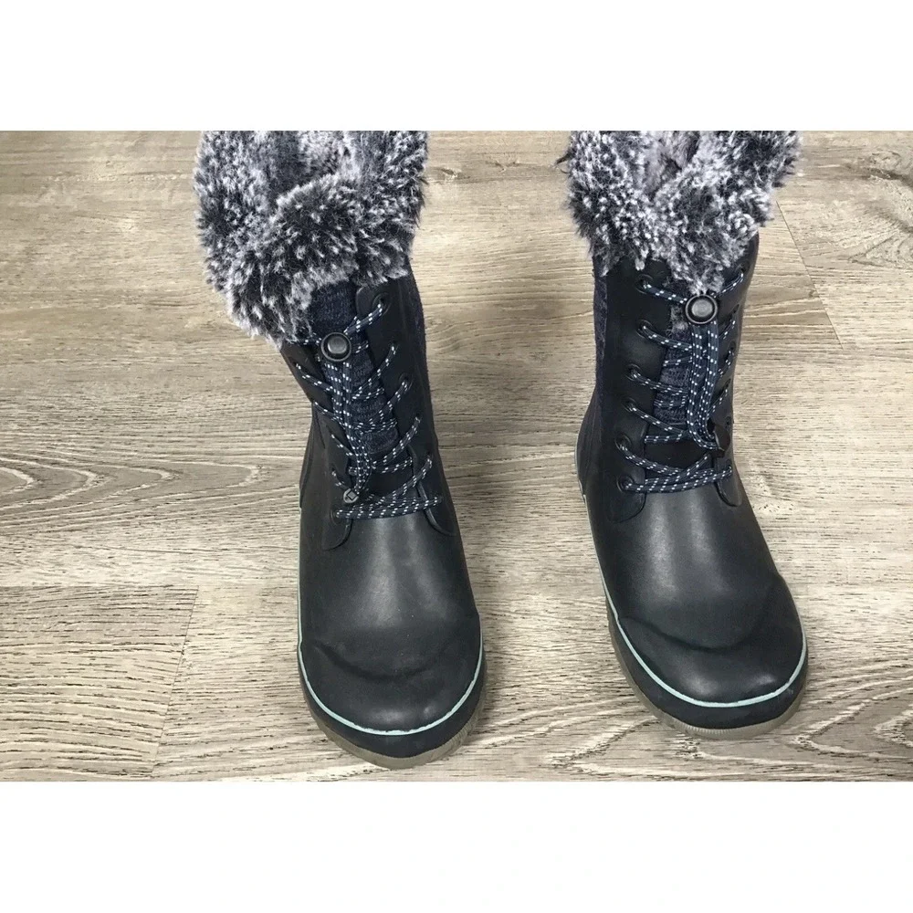 Bogs Youth Size 3 Arcata Girls Knit Blue Faux Fur Winter Snow Boots Waterproof